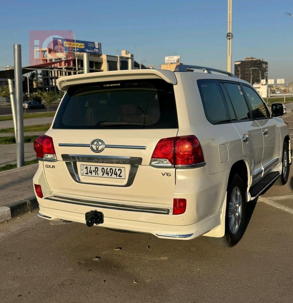 تويوتا لاندكروزر